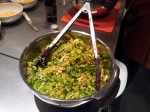 Chiffonnade de salade et lardons