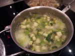Courgettes et asperges en cuisson