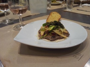 Tarte fine champignons, echalotes, asperges et chorizo