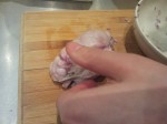 Epluchage du ris de veau
