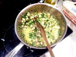 Cuisses de grenouilles et persillade en cuisson 2