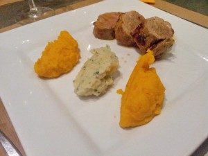 Porc caramélisé aux épices et duo de purée